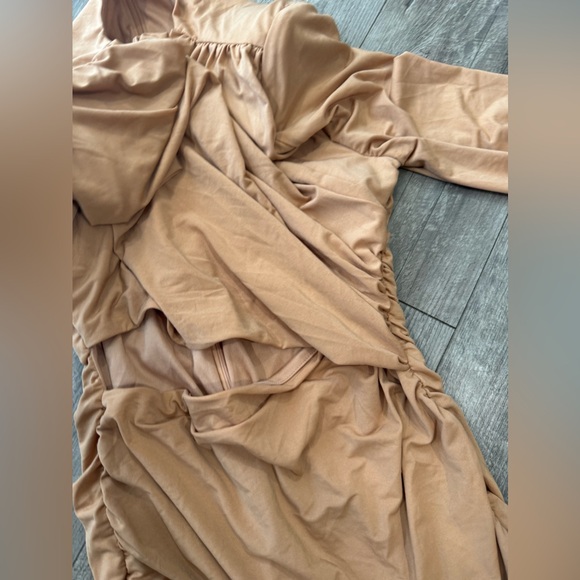 🌸BOUTIQUE abito cutted dress ✨ - Picture 10 of 15